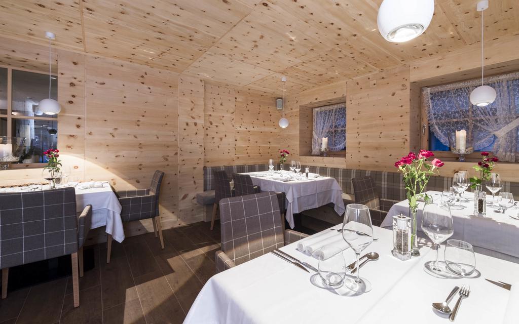 Villa Tony - Small Romantic Hotel Corvara In Badia Exterior photo